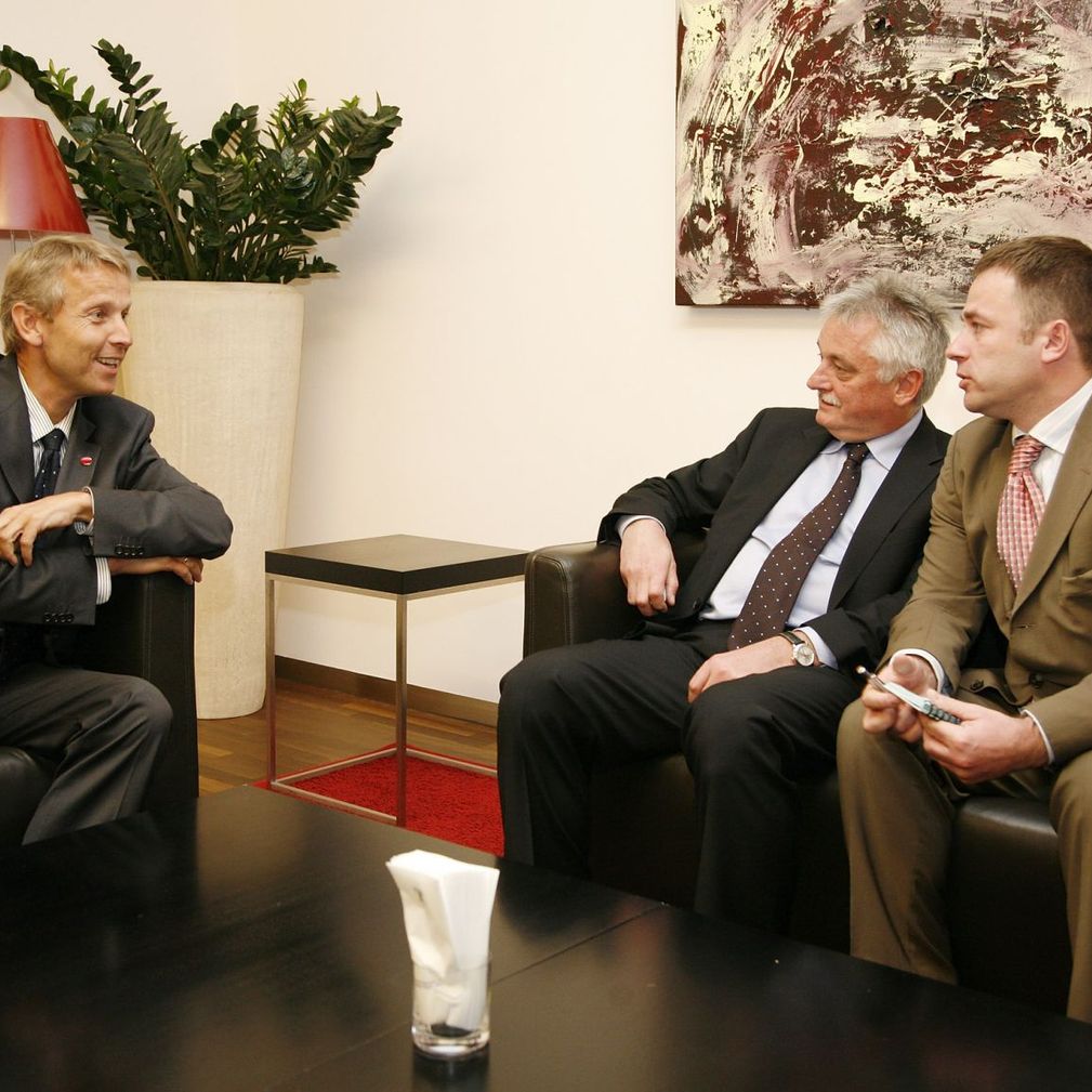 Besuch des polnischen Sportministers M. Drzewiecki beim Sportstaatsekretär R. Lopatka