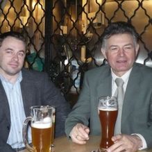 Beim Gewerkschaftsprojekt „Dobro Dosli“ mit dem polnischen Gewerkschaftsfunktionär M. Krzaklewski